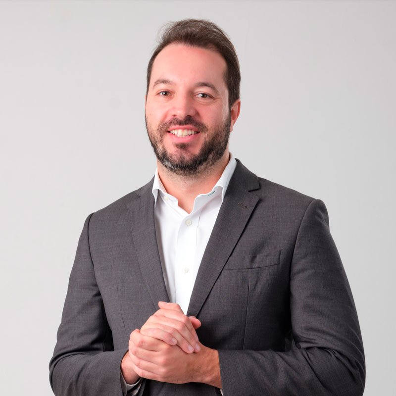 Advogado especialista em Direito do Trabalho e Tributário em Belo Horizonte. Conte com a expertise do escritório Rosi Castro Lima Pena e Rodrigo Pena.